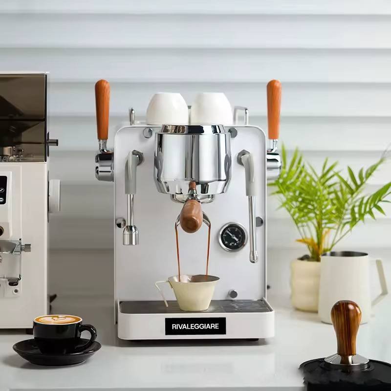 Rivaleggiare Piccola S1 Espressomaskin